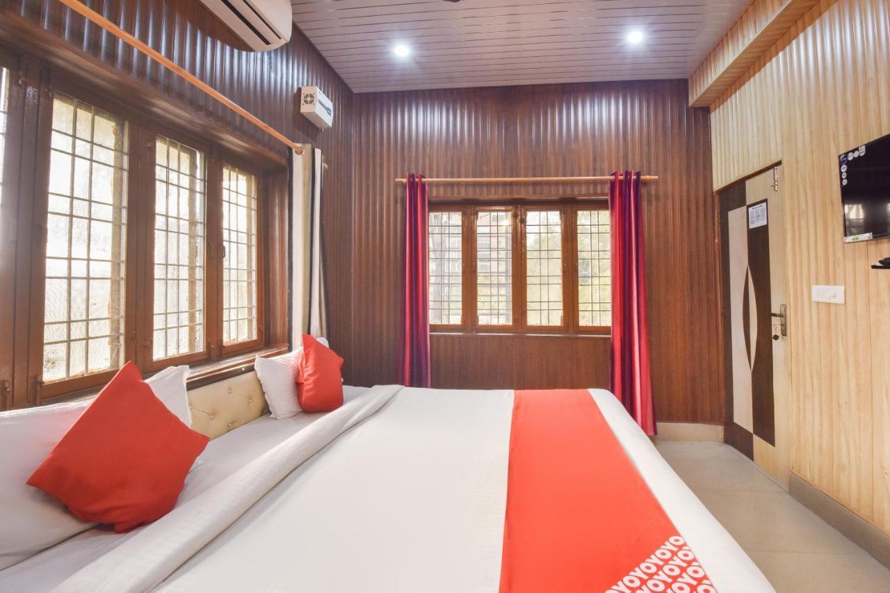 Oyo Flagship Yuvraj Inn Rājpur Kültér fotó